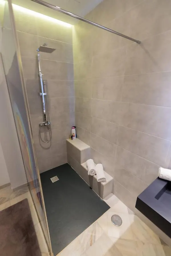 Suite Bali Seville Apartment