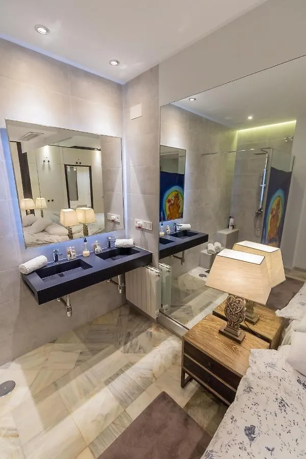 Suite Bali Seville Apartment